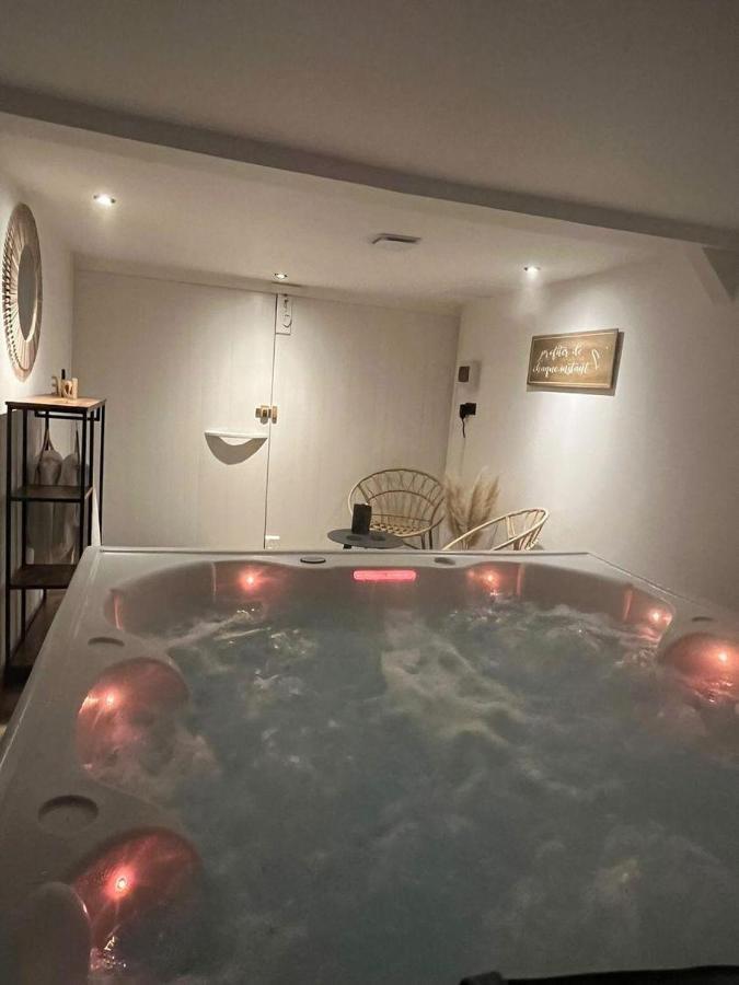 Roulotte La Boheme Est Son Spa En Baie De Somme Arrest المظهر الخارجي الصورة