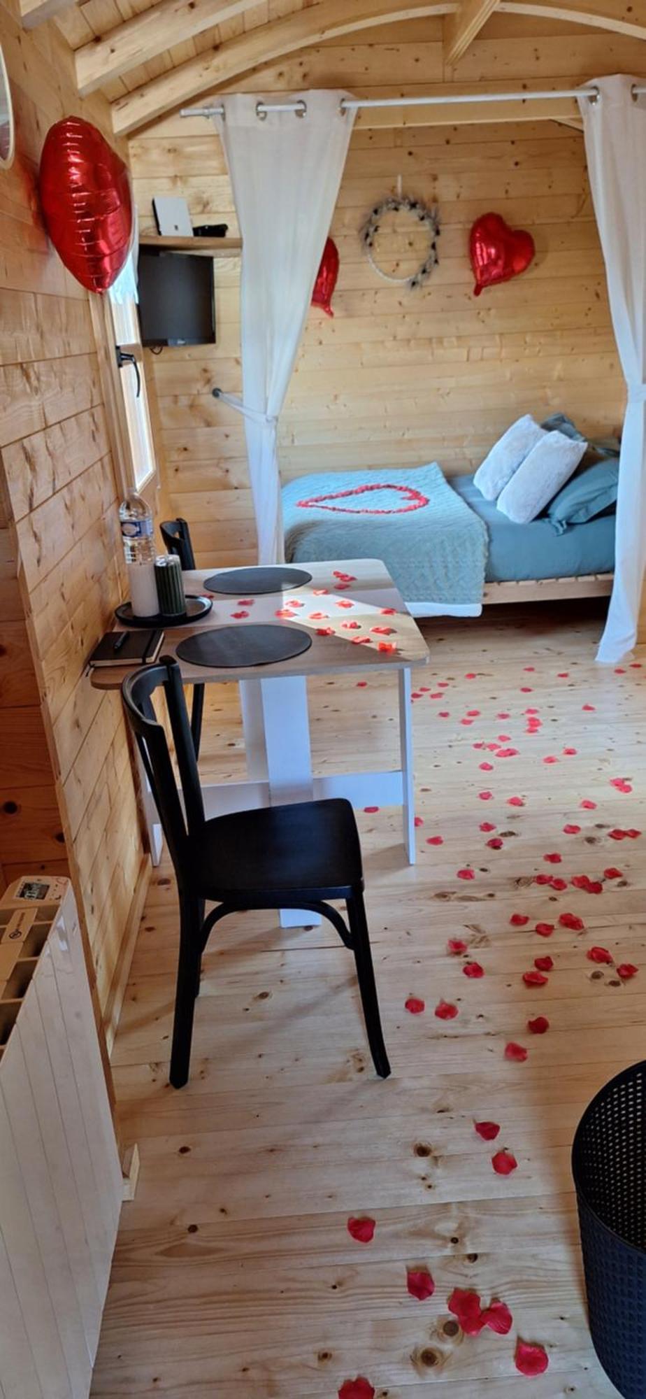 Roulotte La Boheme Est Son Spa En Baie De Somme Arrest المظهر الخارجي الصورة